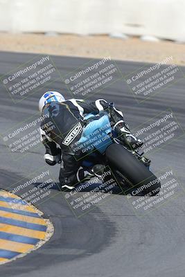 media/Feb-04-2023-SoCal Trackdays (Sat) [[8a776bf2c3]]/Turn 10 Backside (1010am)/